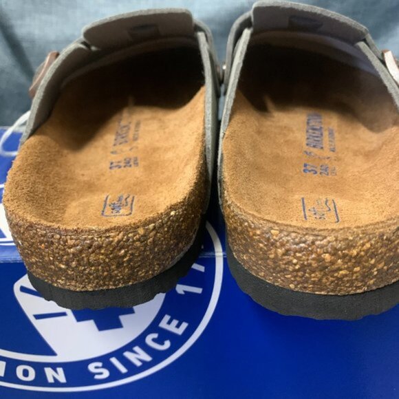 New Boston Ladies Taupe Suede Clogs Slipper - Picture 4 of 6